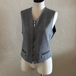 Woman’s Gray Lizsport Petite/ Liz Claiborne Vest Sz 12P